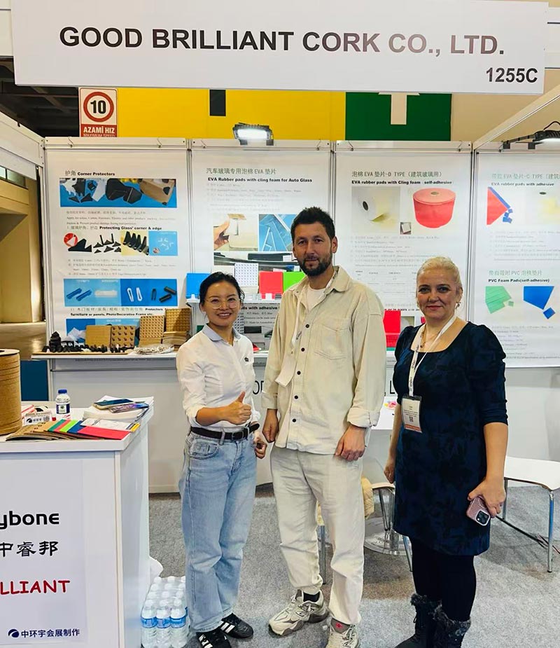 En full container på väg till Storbritannien!